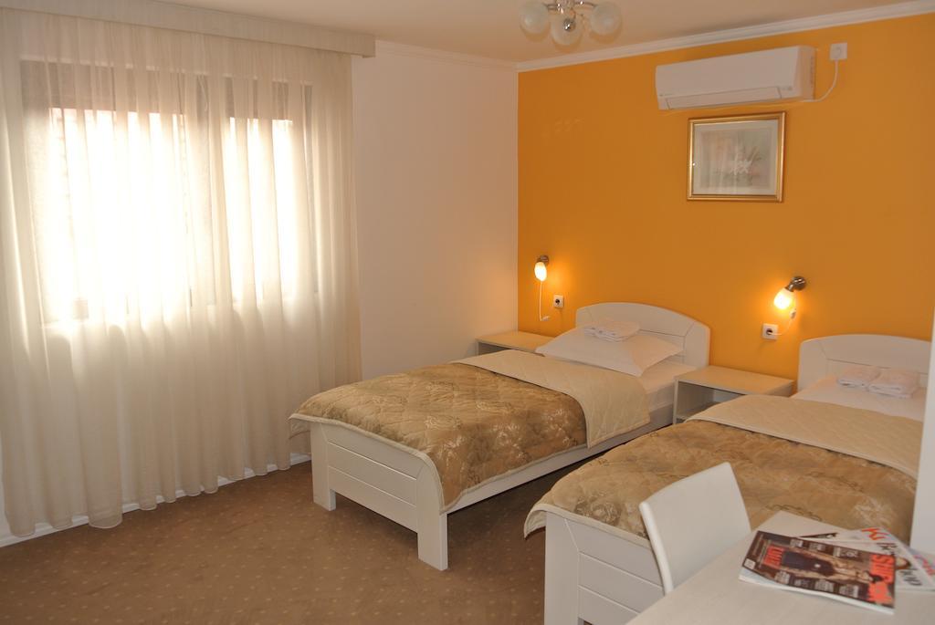 Garni Hotel Beograd Negotin Room photo